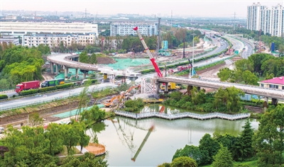 互通工程 建設(shè)正酣