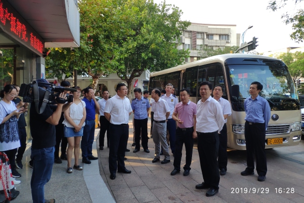 太倉市委副書記,、市長王建國帶隊開展節(jié)前安全大檢查
